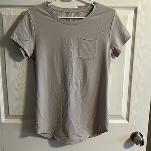 Alpha Forward Women’s Scoop Tee, Stone, Size M